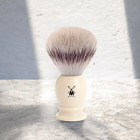 Помазок для бритья Muehle Silvertip Fibre смола, синтетика (узел L)