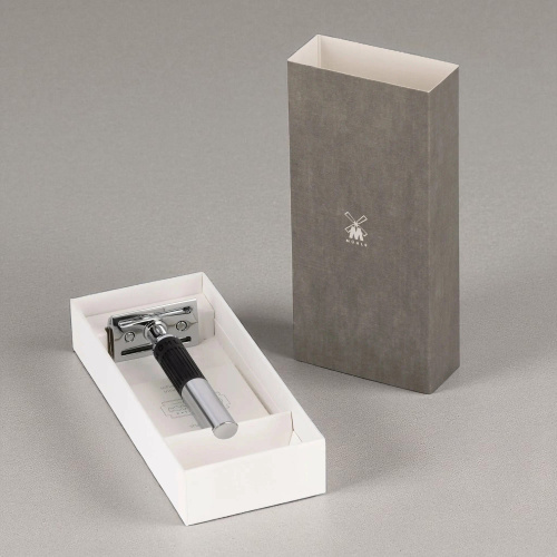 Т-образная бритва Muehle R Neo 06 SR closed comb, черная фото 3