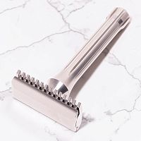 Т-образная бритва с открытым срезом Blackland Blackbird Stainless Steel Open Comb, Machined Finish