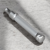 Т-образная бритва The Goodfellas' Smile Bayonetta