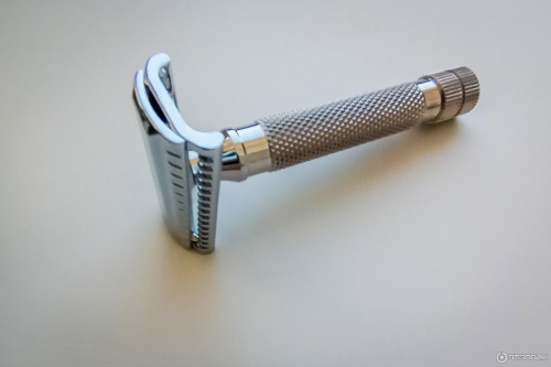Т-образная бритва RazoRock German Slant 37 HD, косой срез фото 6