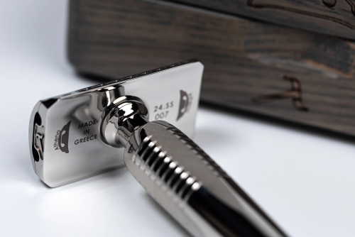Т-образная бритва с закрытым срезом Lambda Razors Athena Stainless Steel фото 3