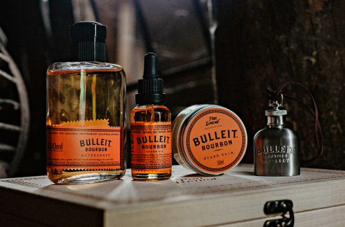 Набор для ухода за бородой и усами Pan Drwal Bulleit Bourbon Beard Kit фото 2
