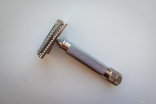 Т-образная бритва RazoRock German Slant 37 HD, косой срез фото 5