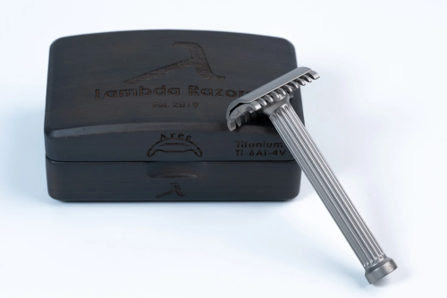 Т-образная бритва с открытым срезом Lambda Razors Ares v2 Titanium Satin Finish фото 2