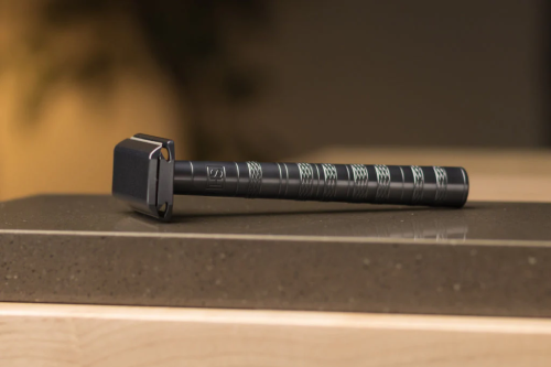 Т-образная бритва с закрытым срезом Henson Aluminum Aggressive Grey фото 4