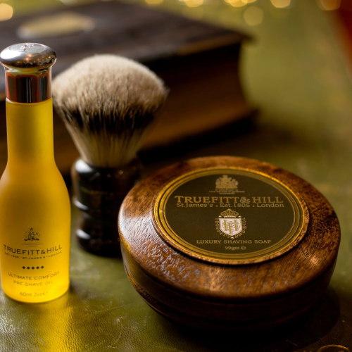 Мыло для бритья в деревянной чаше Truefitt & Hill Luxury Shaving Soap, 99 гр. фото 2